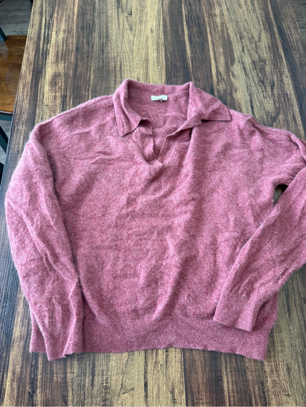 Garnet Hill 100% Cashmere V notch Collar Sweater in Rose